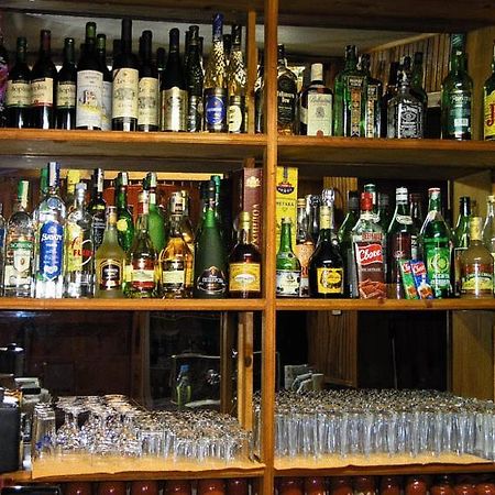 Hotel Vesta Kazanlak Luaran gambar